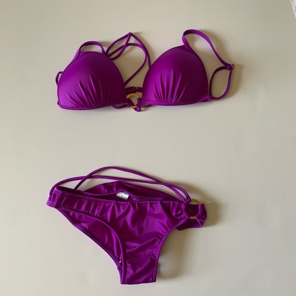 VENUS Other - Venus bikini Purple Passion C cup bra 4 bottoms